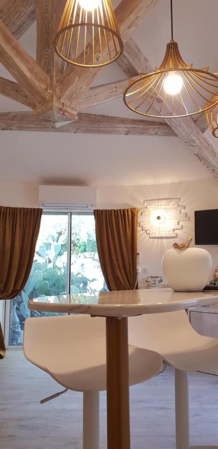 Studio Villa Chateau Currault Мужен Экстерьер фото