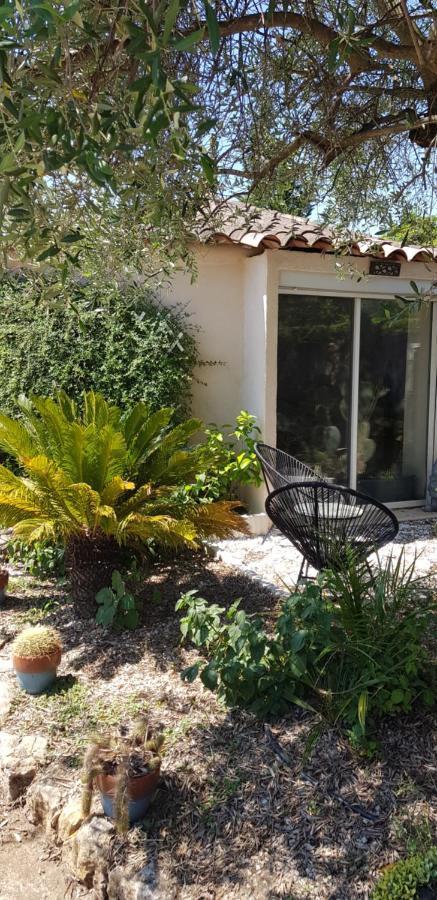 Studio Villa Chateau Currault Мужен Экстерьер фото