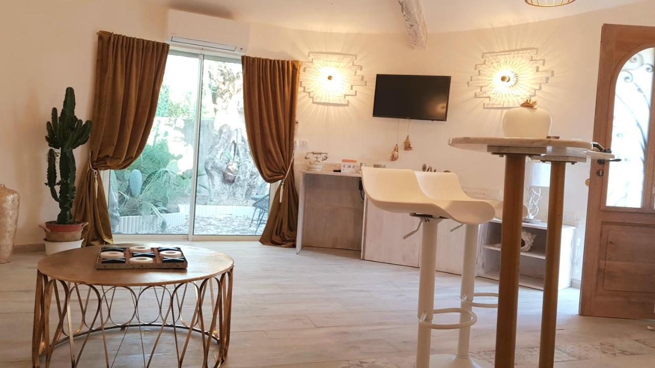 Studio Villa Chateau Currault Мужен Экстерьер фото